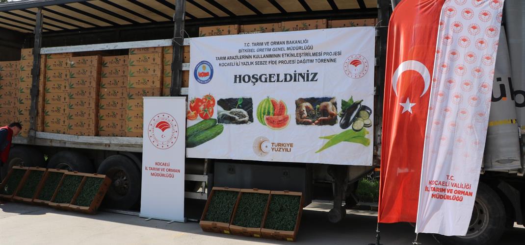 Kocaeli'de Çiftçilere Sebze Fidesi Desteği